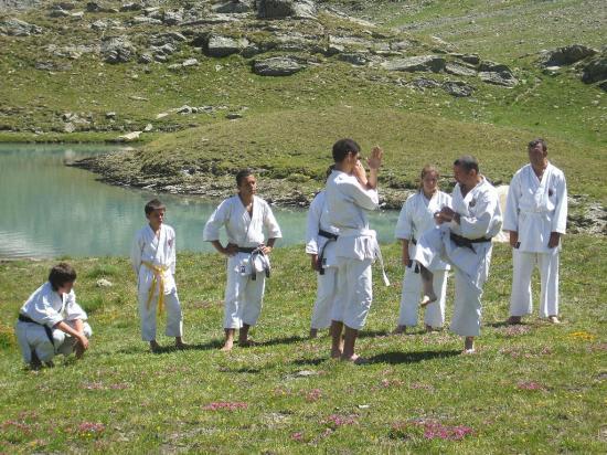 LA GRAVE 1.jpg