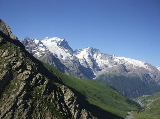 LA GRAVE 5.jpg