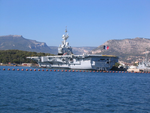 porte avions.jpg