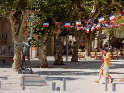 Place du marché.JPG