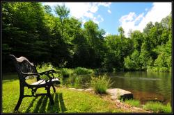 Etang dans la propri&eacute;t&eacute;