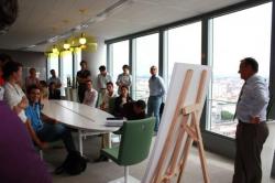 Mini conf&eacute;rence sur la construction de la tour et sa structure